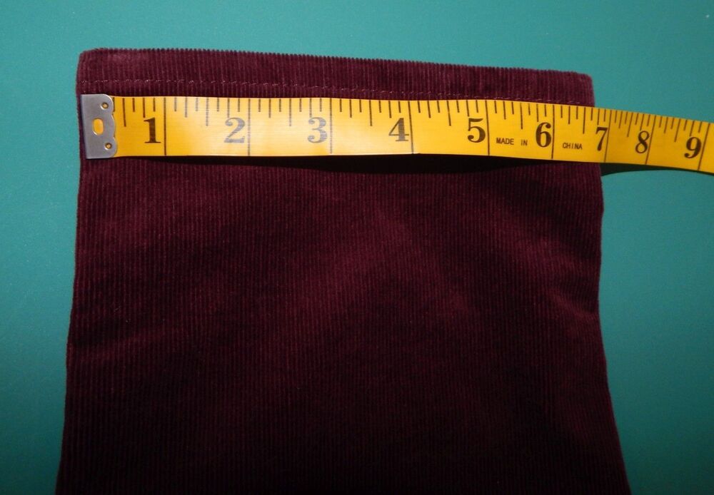 NWT Levi’s Classic Straight Corduroy Jeans Women's Size 4M Burgundy Retail $59 - Picture 11 of 16